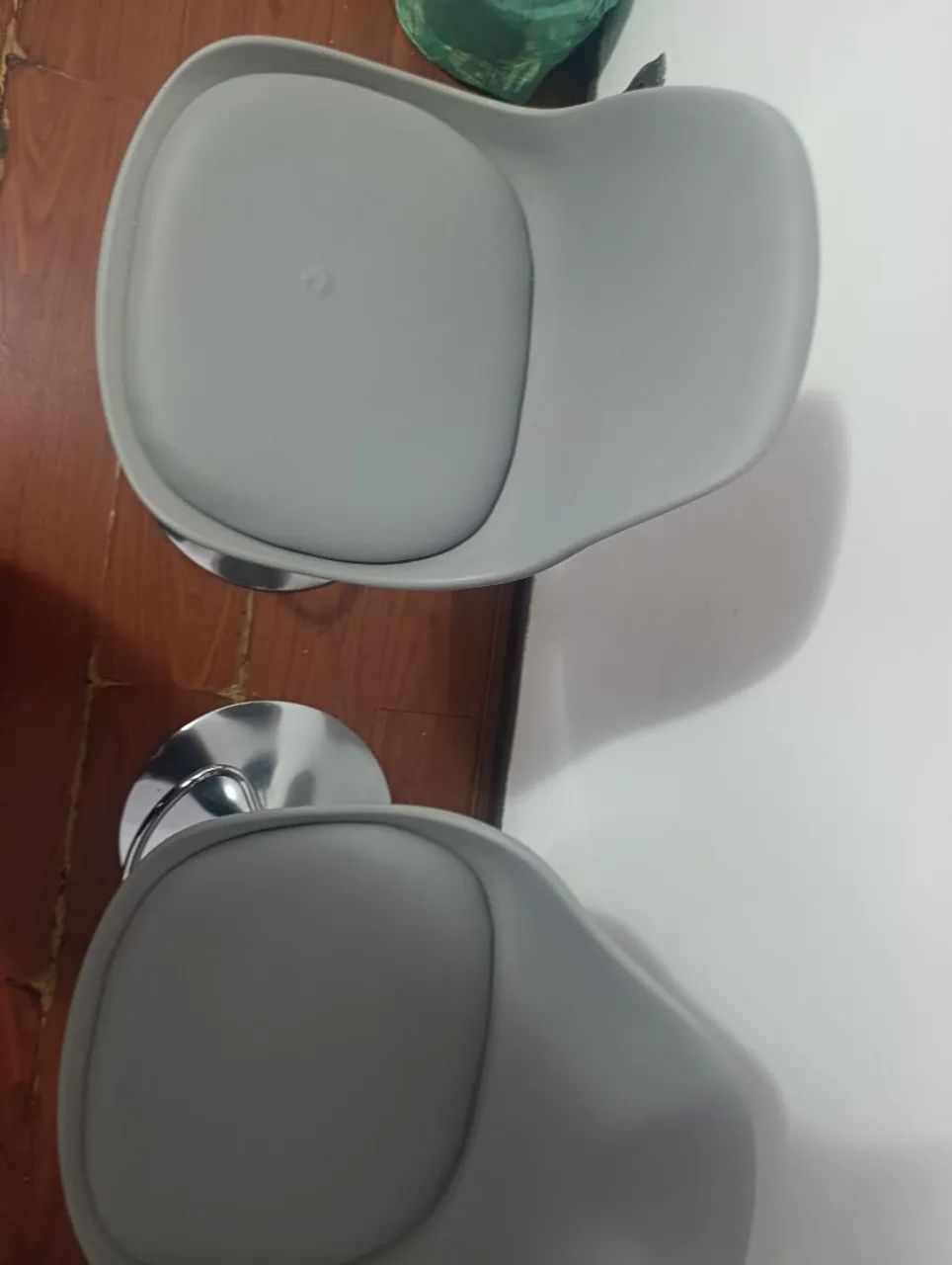 Cadeiras / Banquetas - Foto 5