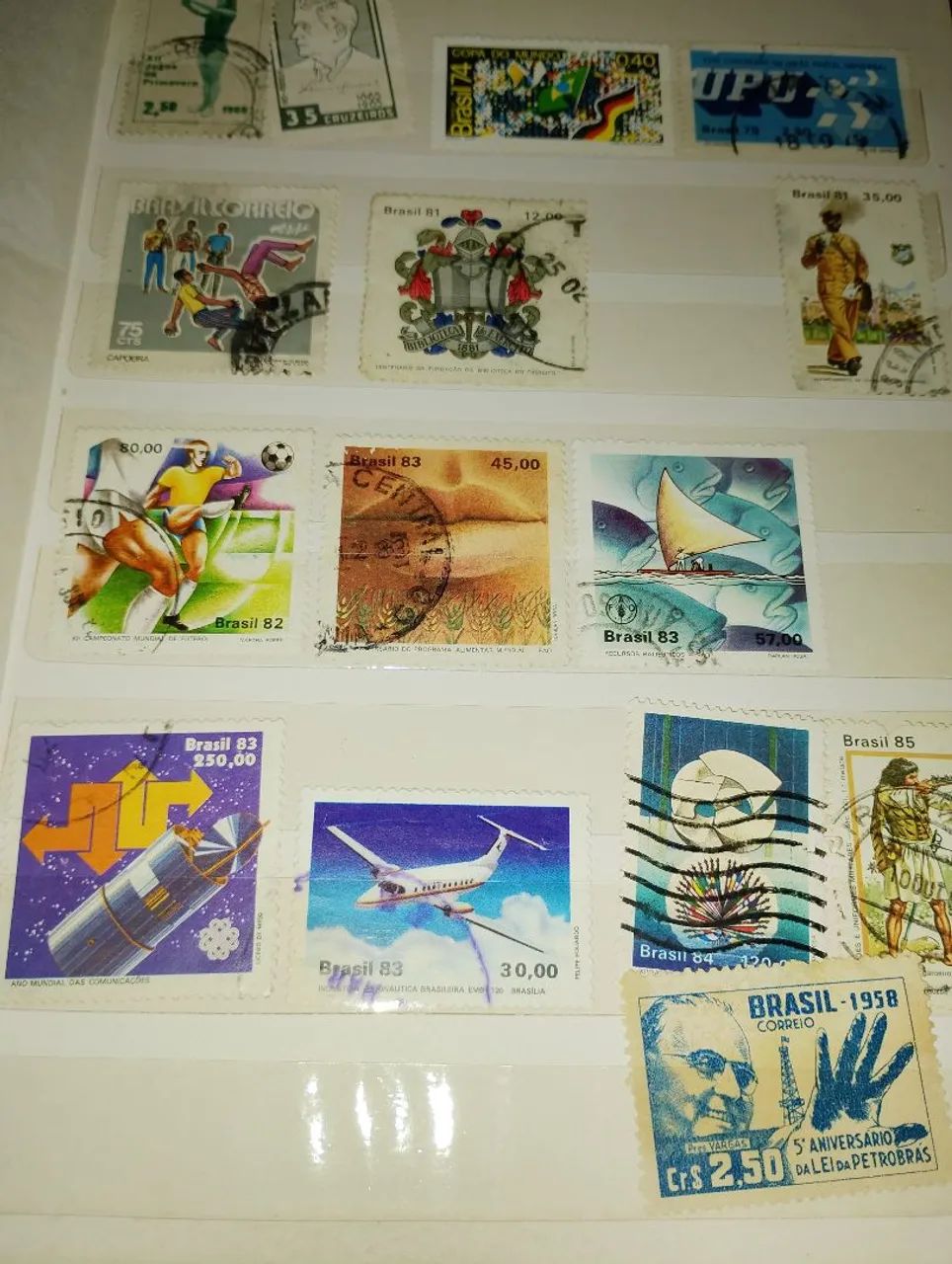 290 selos vários países  - Foto 2