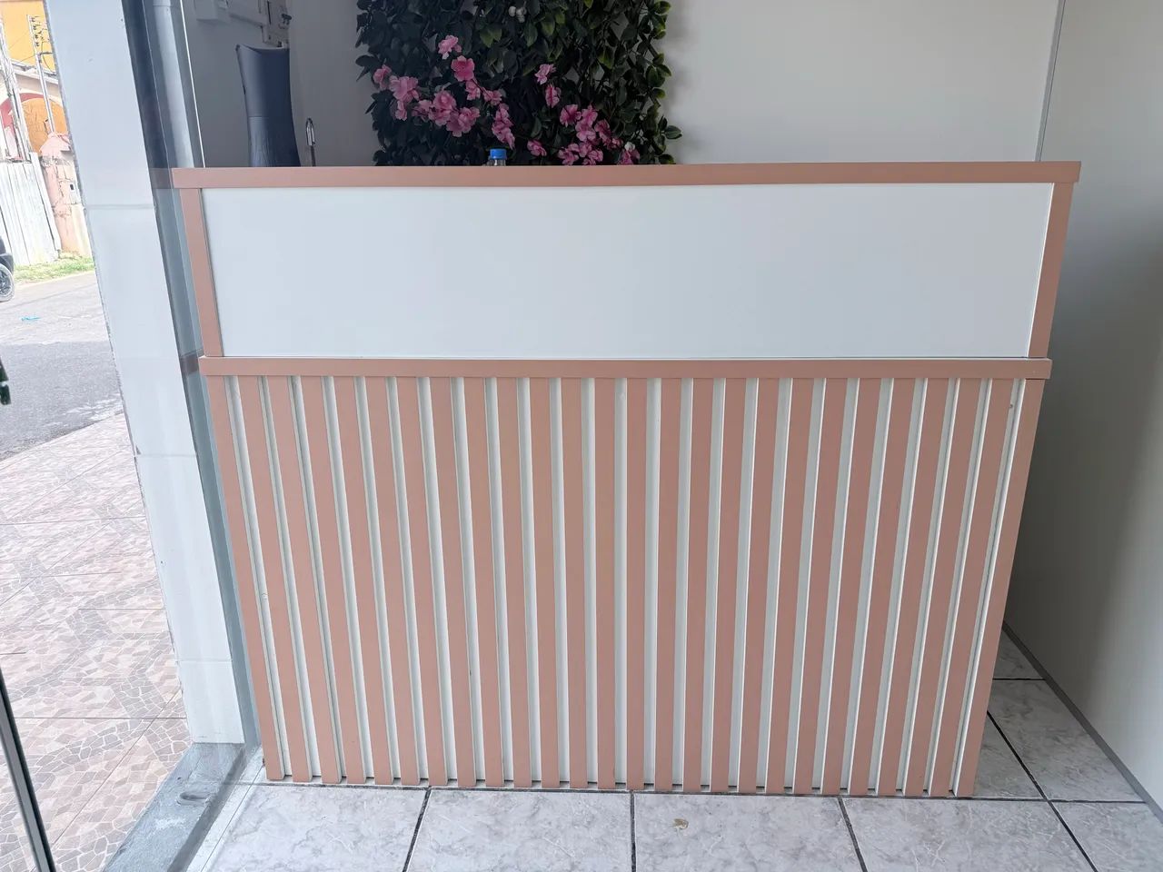 Balcão de recepção 