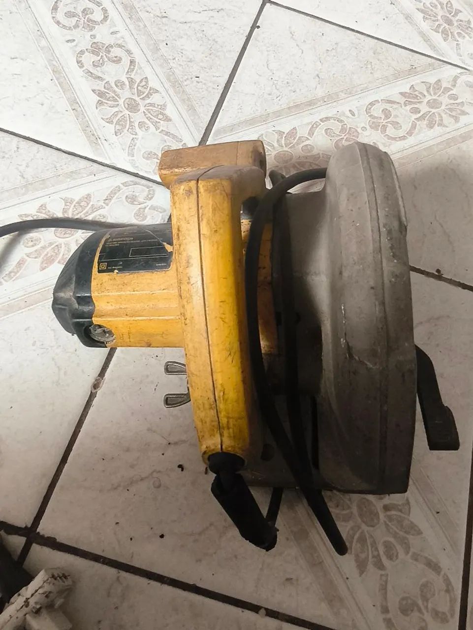 Serra circular Dewalt DW352 - Foto 3