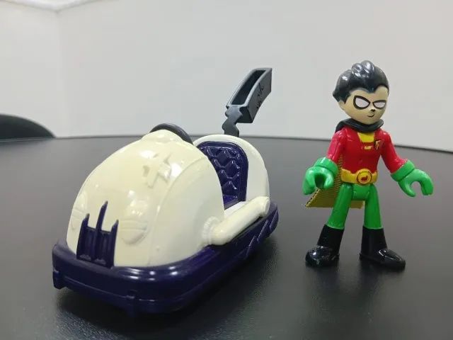 ROBIN JOVENS TITAS COM CARRO IMAGINEXT - Foto 3