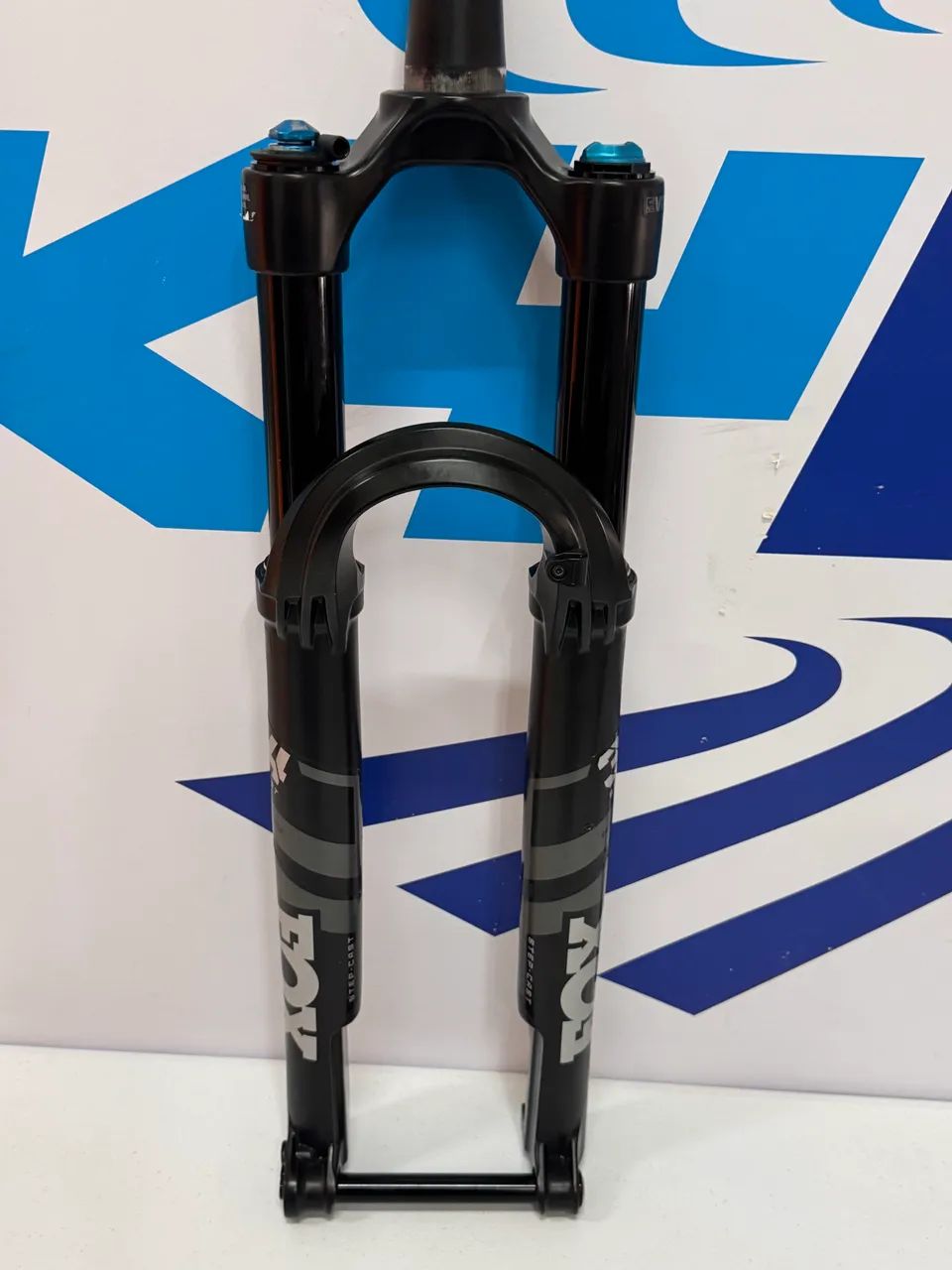 SUSPENSÃO FOX STEPCAST PERFORMANCE 34 SEMI NOVA 