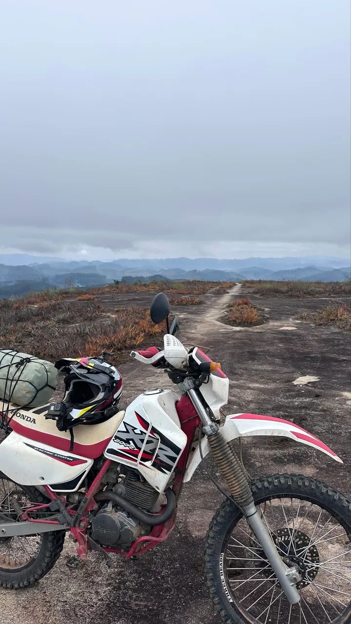 XR 200 impecável  - Foto 4