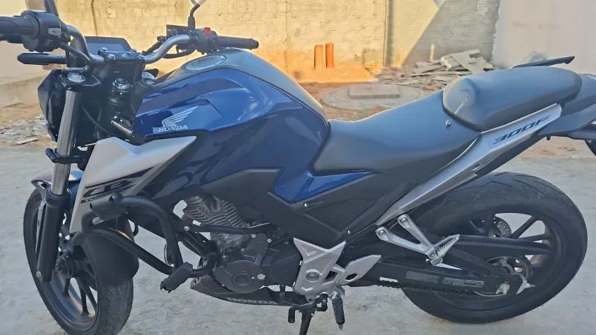 Cb Twister 300f com abs  - Foto 3
