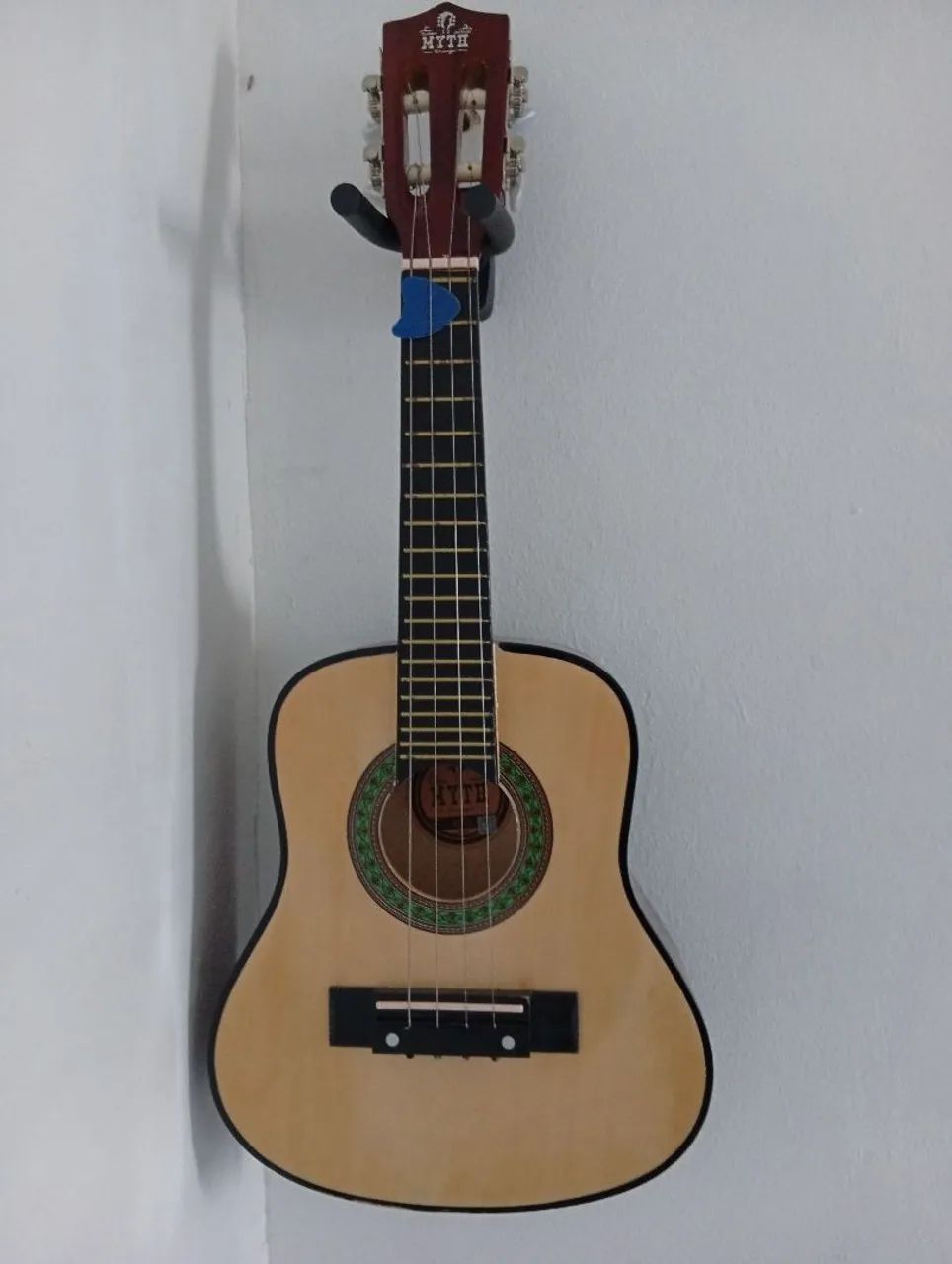 Cavaquinho acústico 