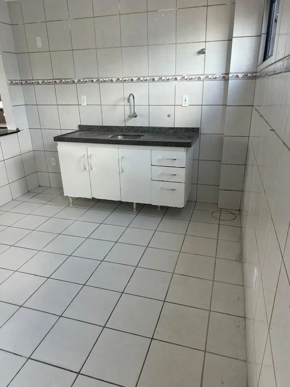 Com 03 qts e bem localizado - Foto 3