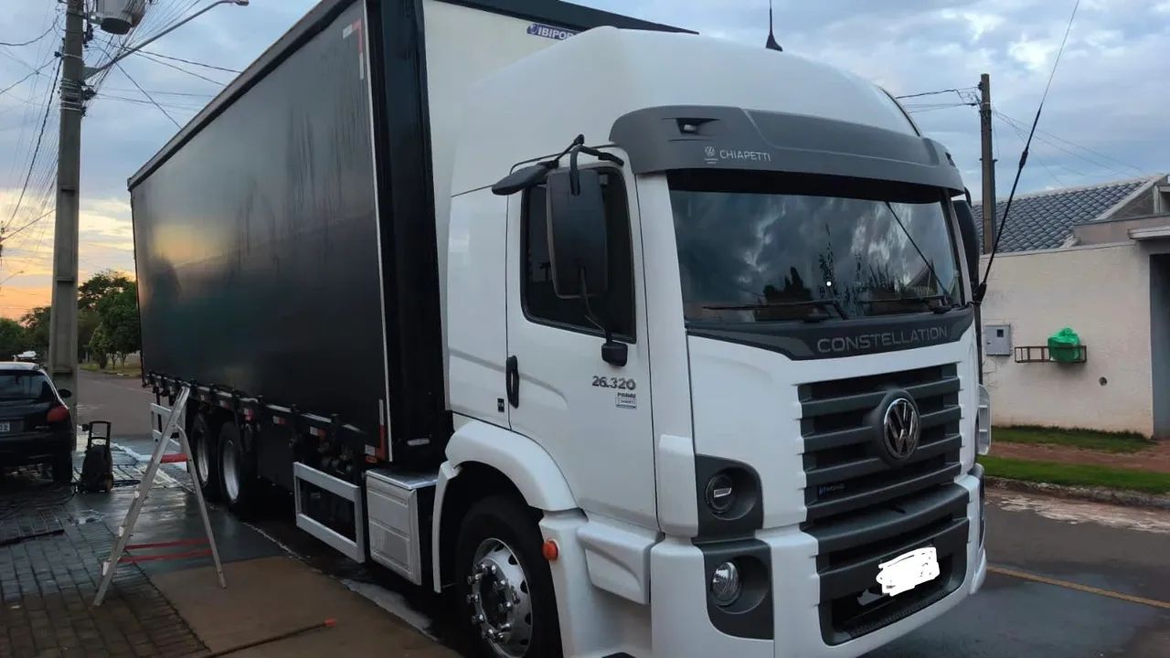 Vw Constelattion 26320