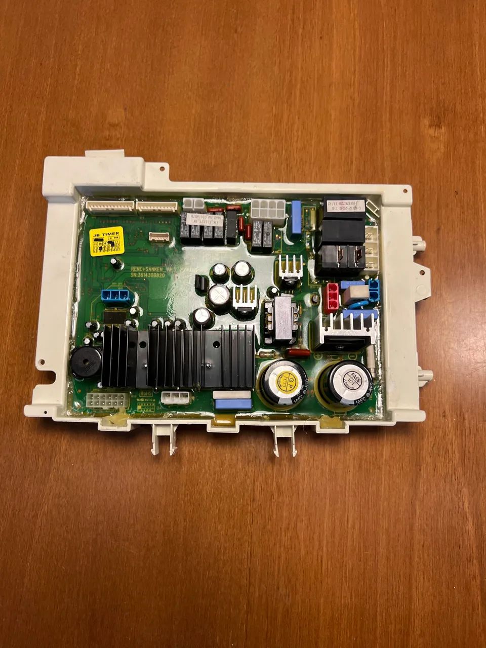 Placa de Potência Lava e Seca Electrolux LSE11