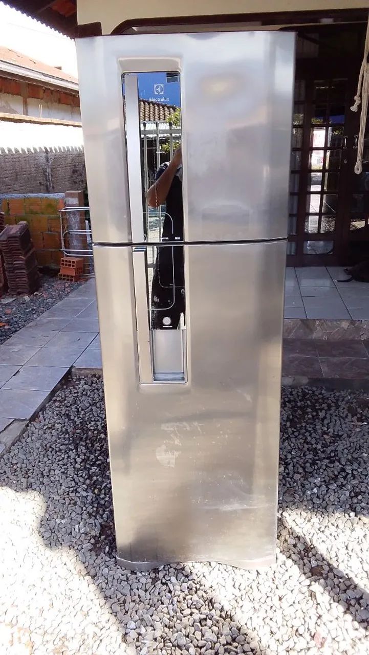 ? Geladeira Electrolux funcionando perfeitamente com garantia ? - Foto 4