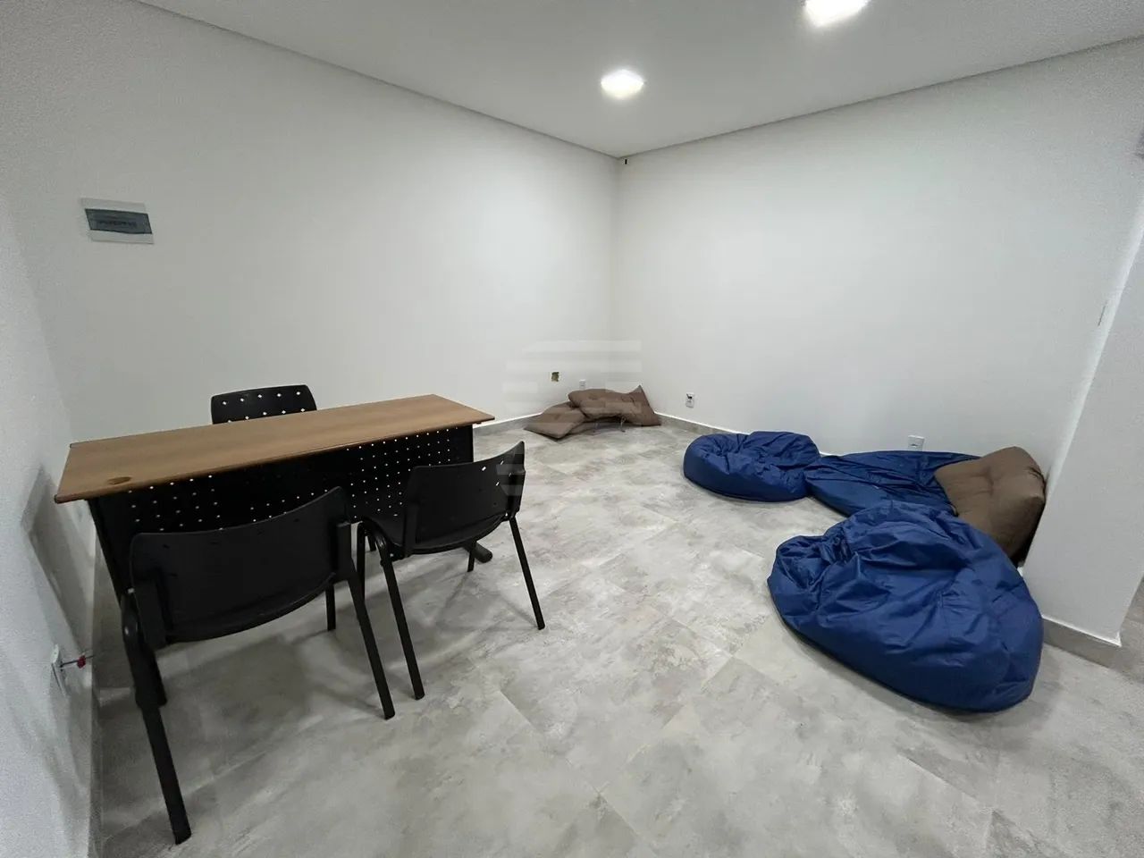 SALA COMERCIAL 21m² PARA LOCAÇÃO NO JARDIM AURÉLIA - CAMPINAS/SP