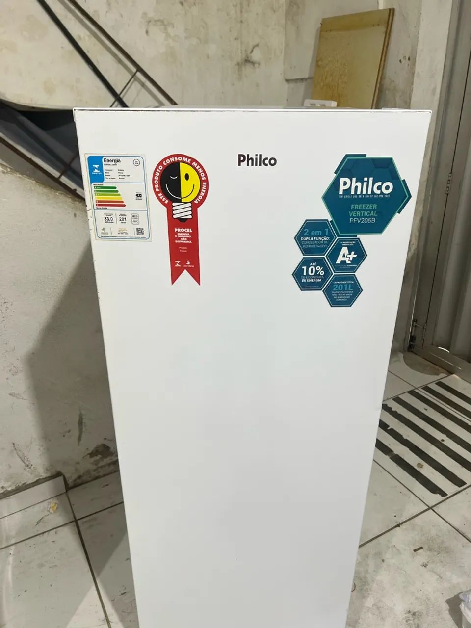 Frezer vertical Philco 