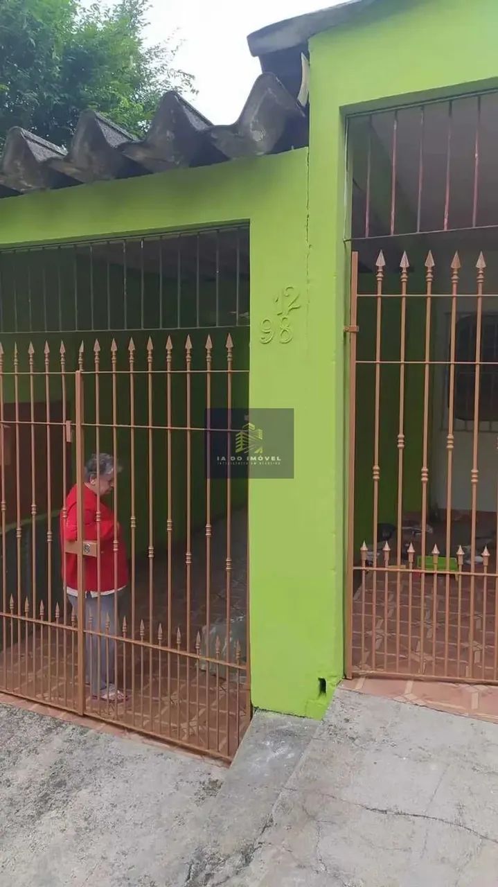 3 Casas Com 2 Dormitórios Casa à venda!!!