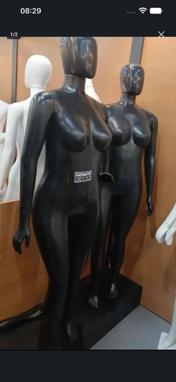 2 manequins com preço de barbada 