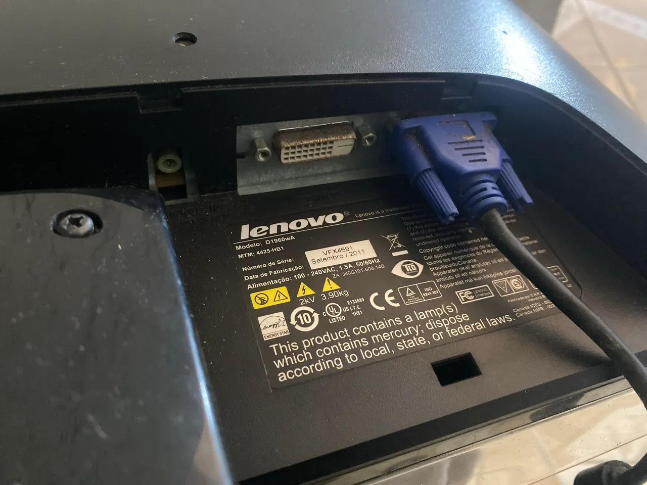 Monitor Lenovo modelo D1960wA - Foto 3