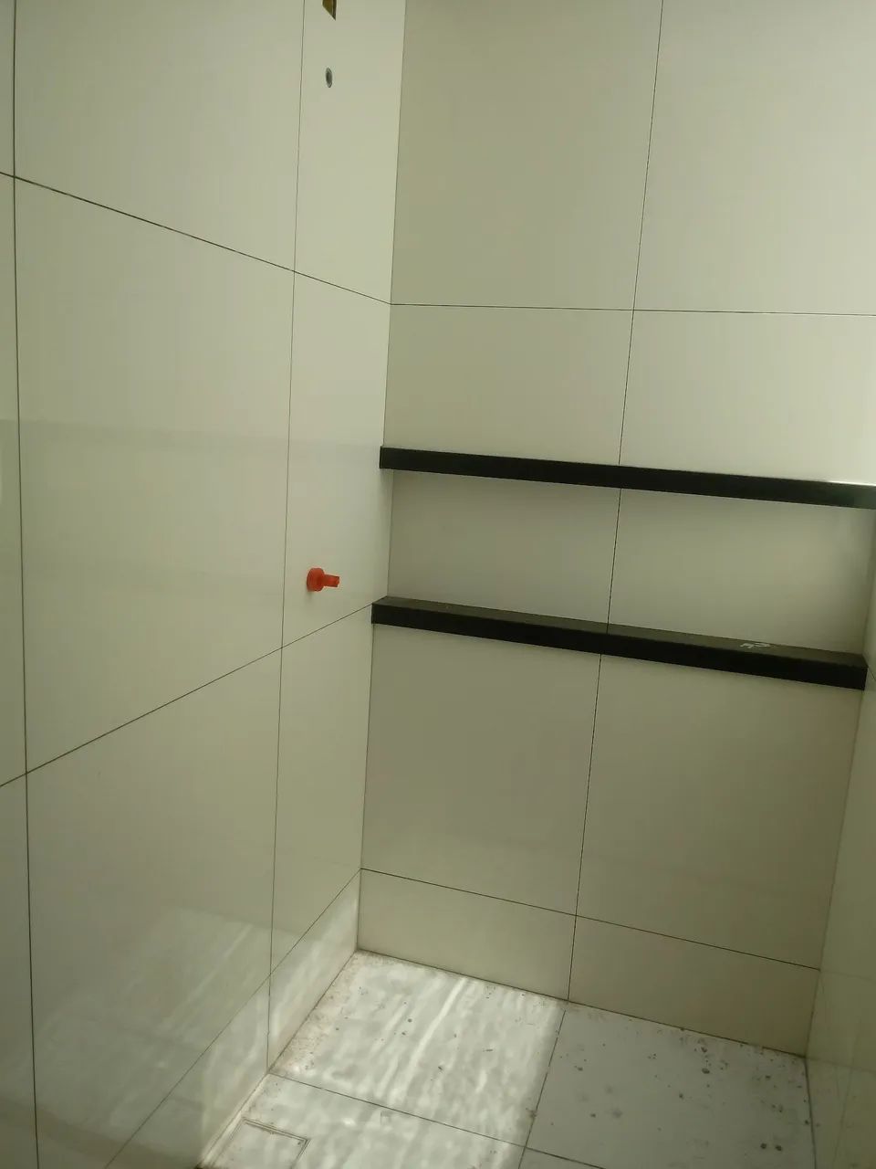 Piso e revestimento, construção em geral.