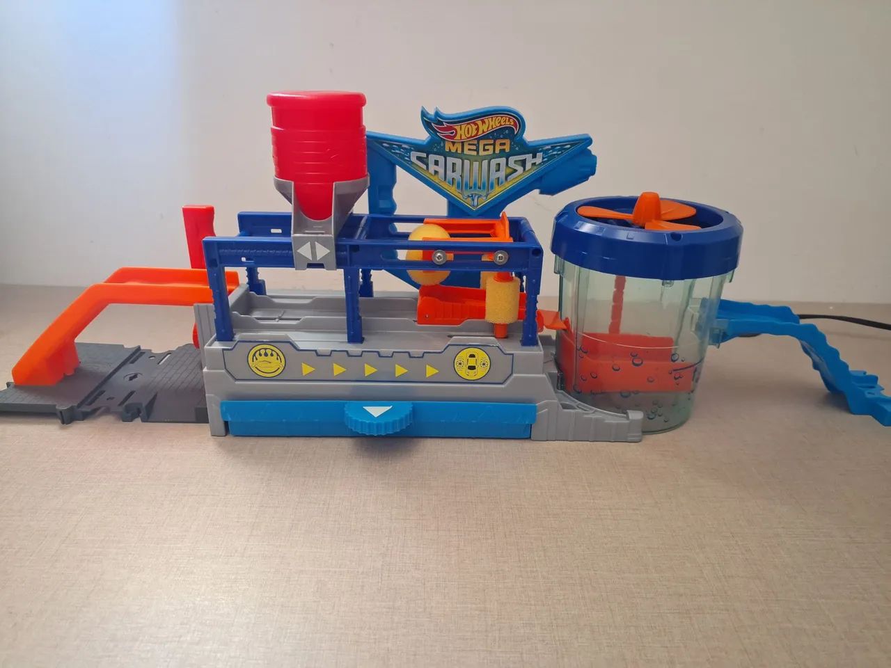 Lava jato hot wheels