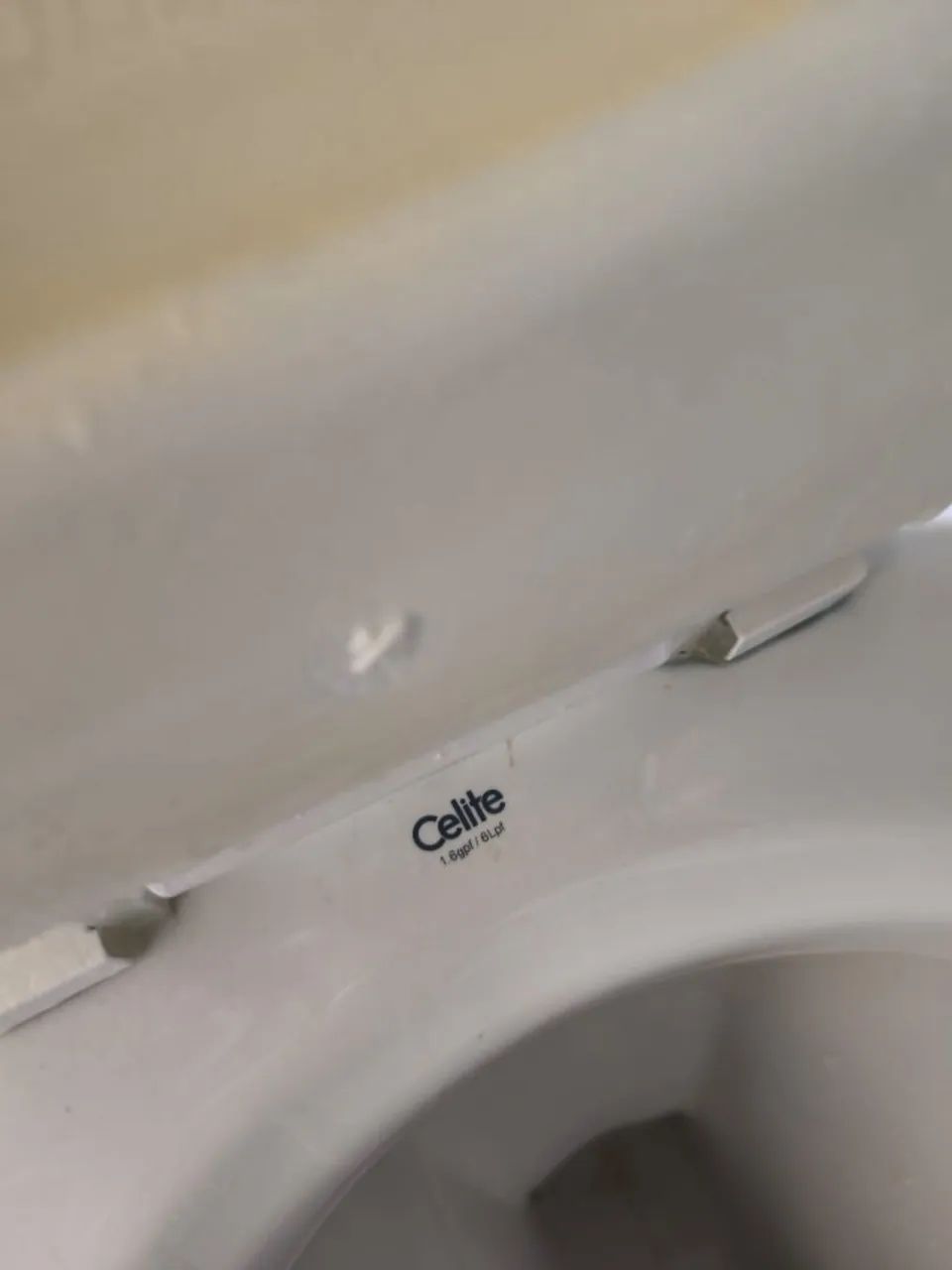 VASO COM CAIXA ACOPLADA E ASSENTO - Foto 3