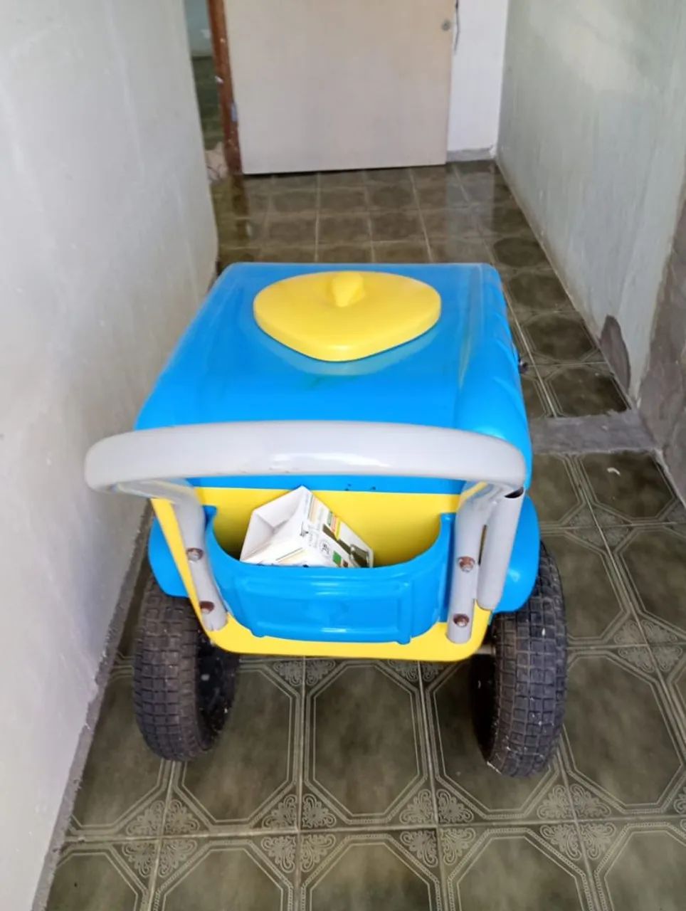 Carrinho para sorvete 350 litros  - Foto 3
