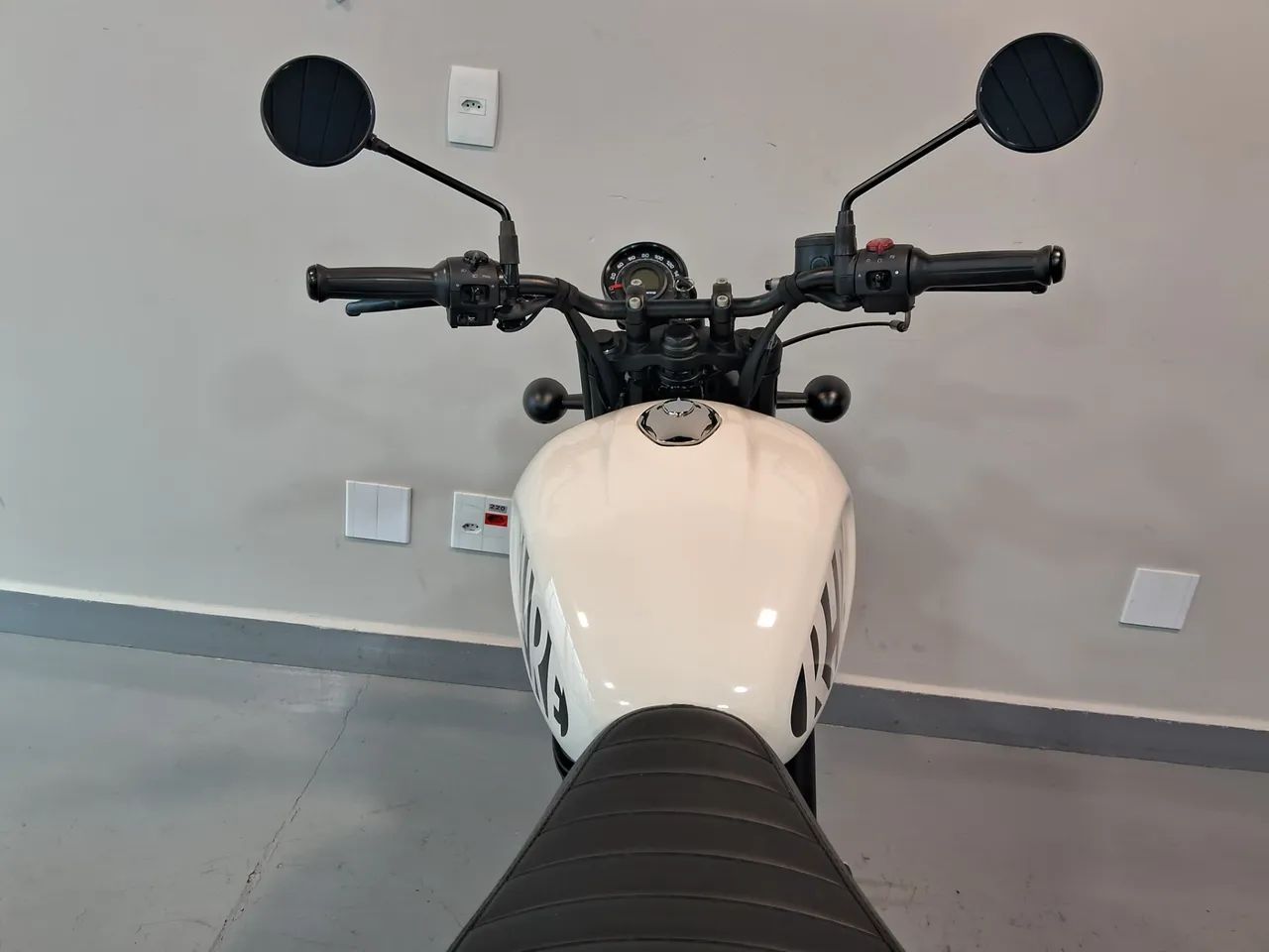 Royal Enfield Hunter 350 Dapper - Foto 5