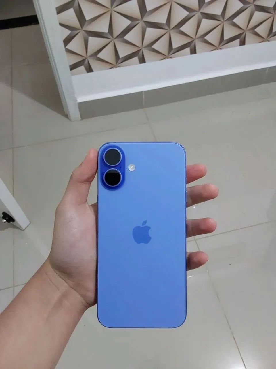 Iphone 16 Ultramarino 128GB