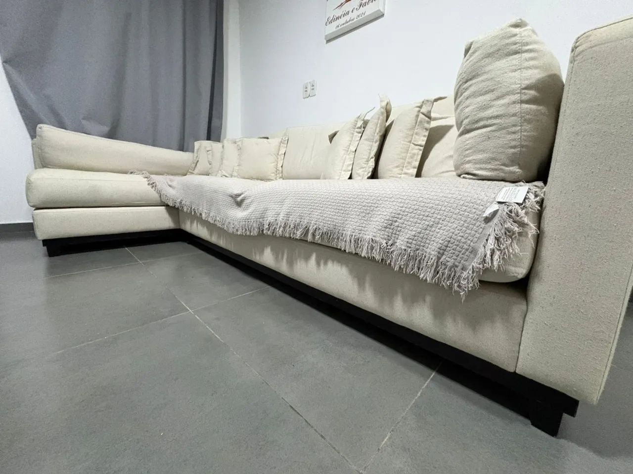 Sofa com chaise - Foto 4