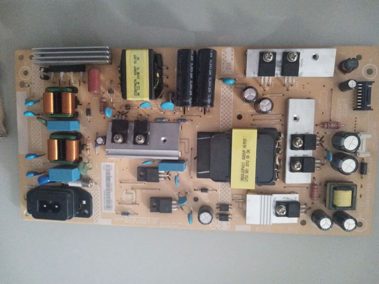 Fonte para TV Philips 4k 50'' Modelo 6654/78, usada, masem perfeito funcionamento.