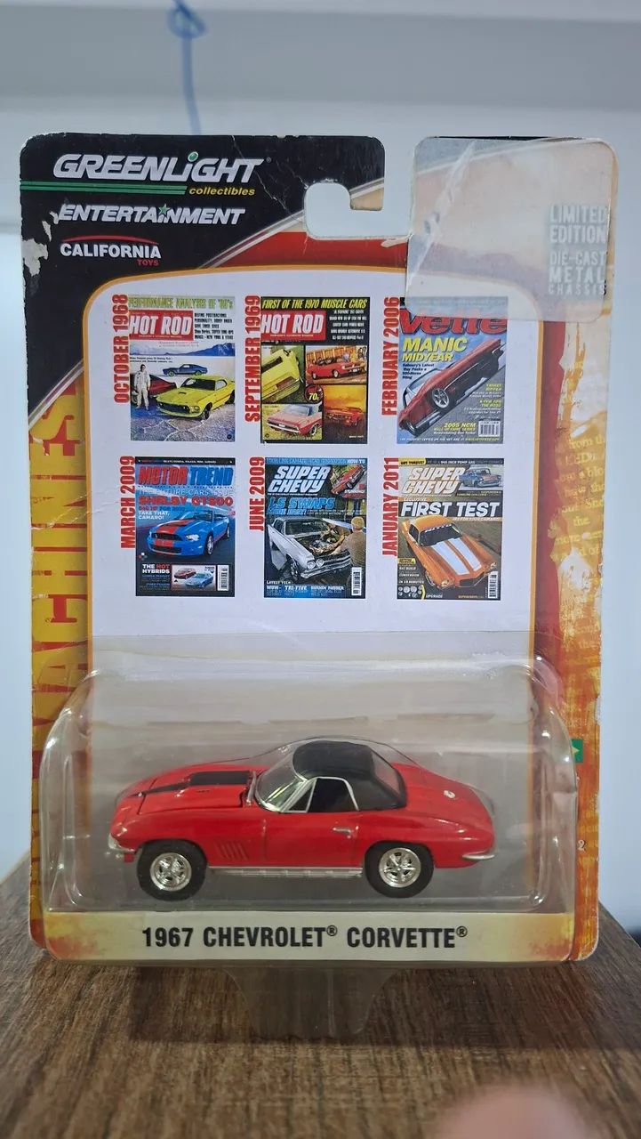 Greenlight Chevrolet Corvette 1967 vermelho 1:64 