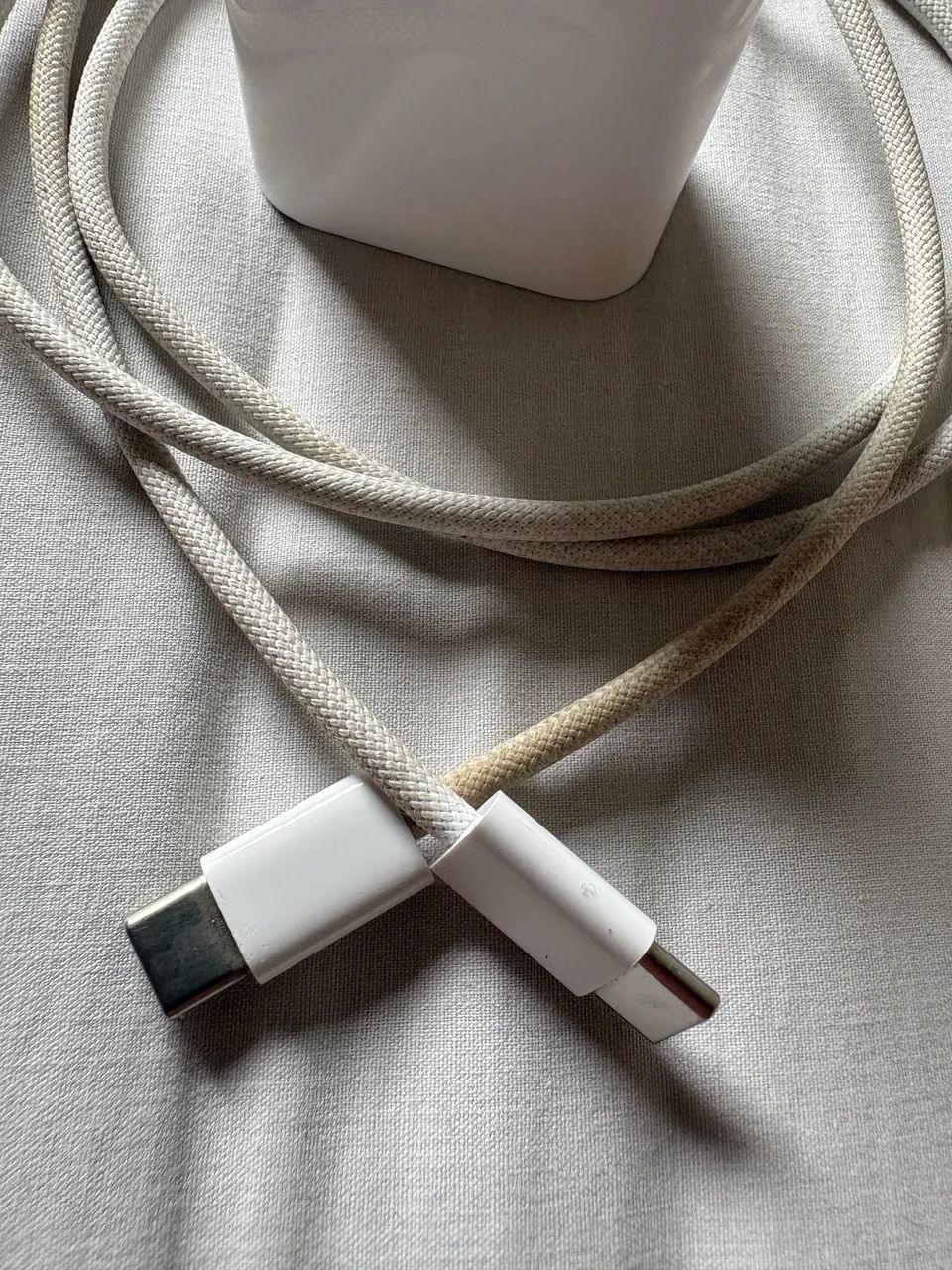 Carregador + Cabo original iPhone Apple  - Foto 3