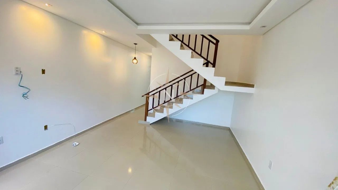 Linda Casa para Aluguel Anual com 3 dormitórios e uma Suíte! - Foto 2