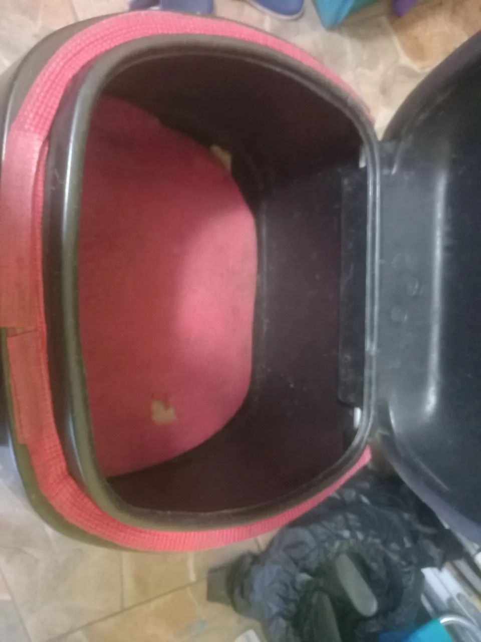 Baul com soporte