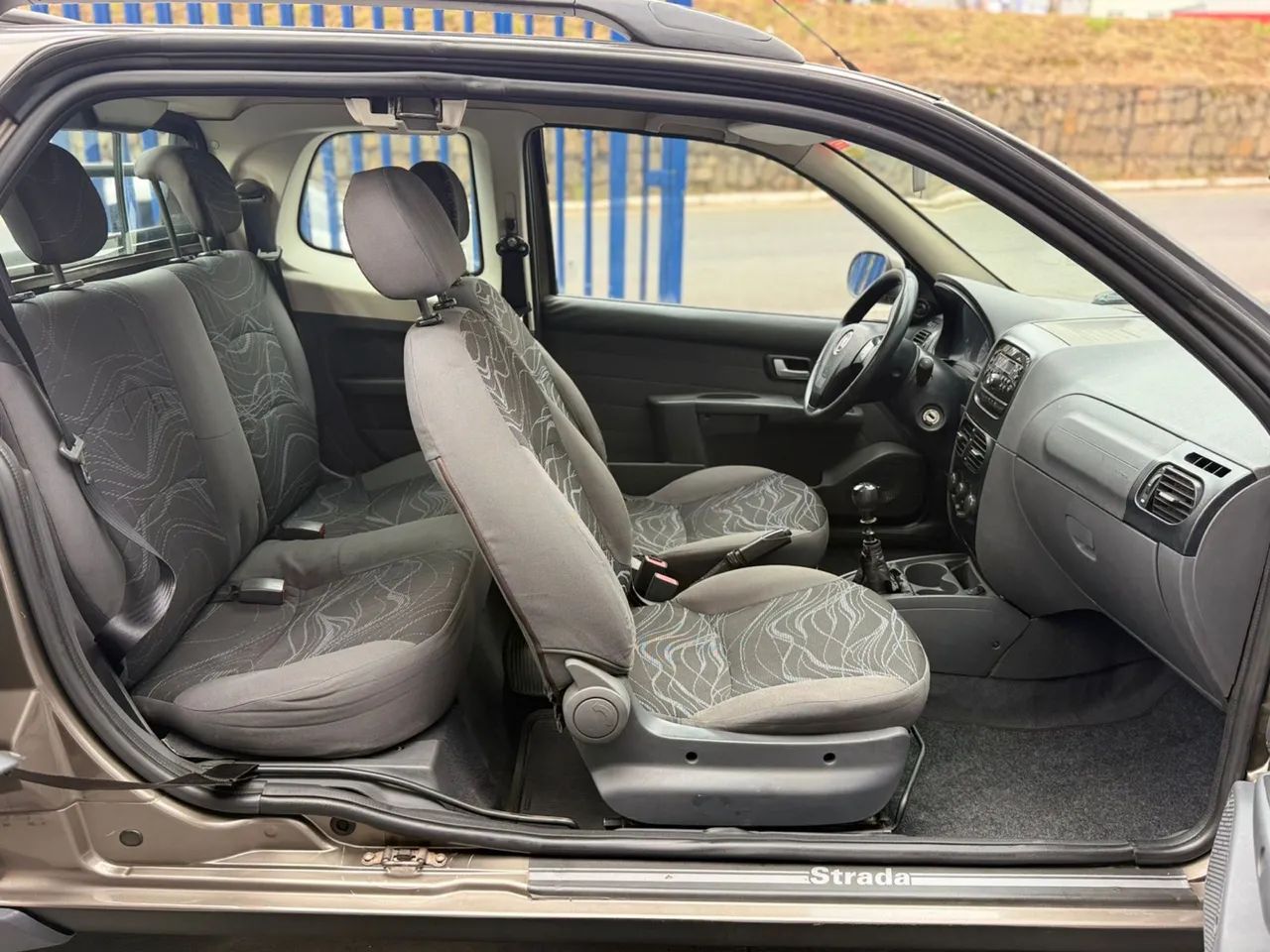 Fiat Strada Working 1.4 MPI Fire Flex 8V CD 2014 - Foto 3