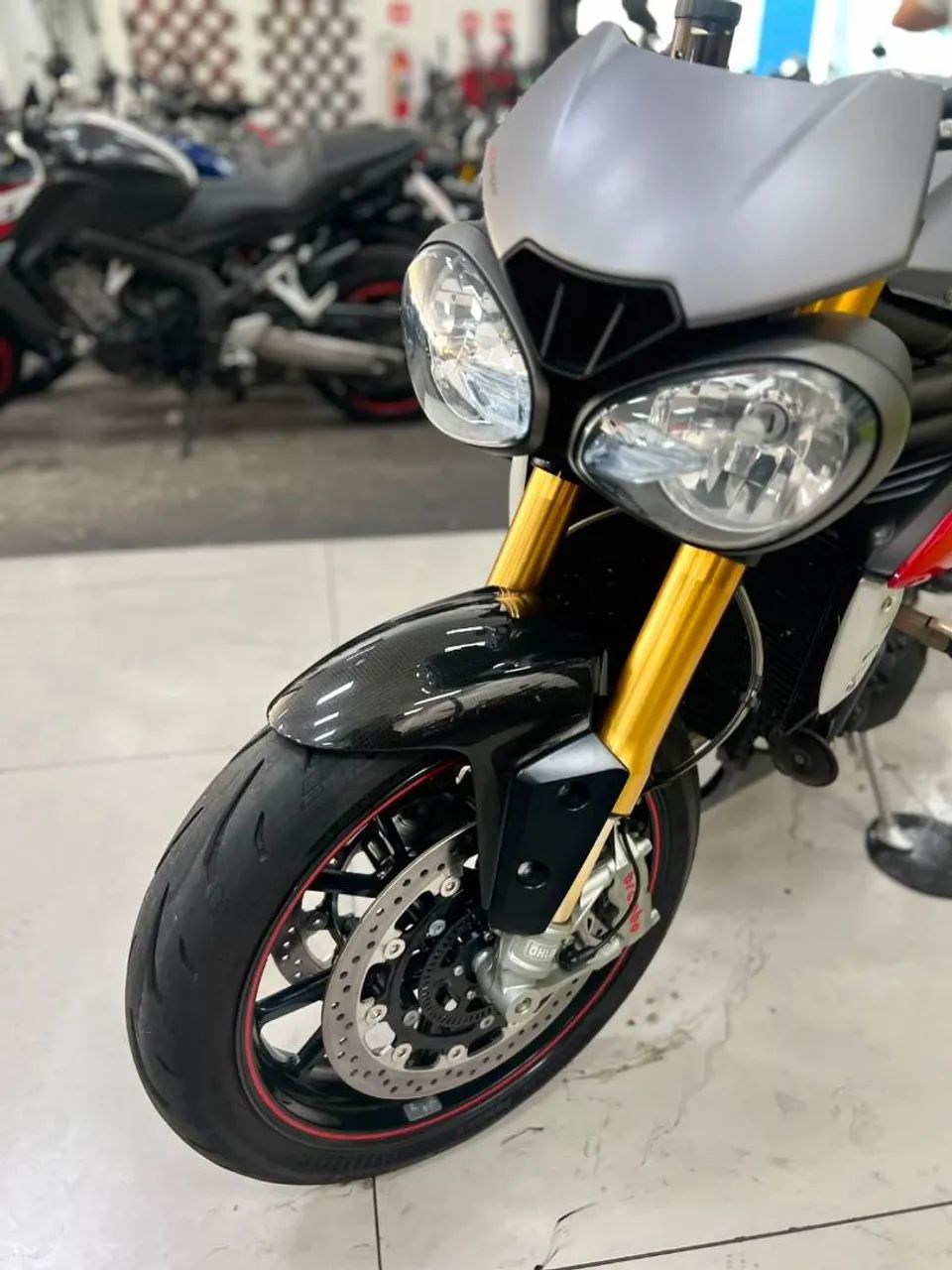 TRIUMPH SP - Foto 5