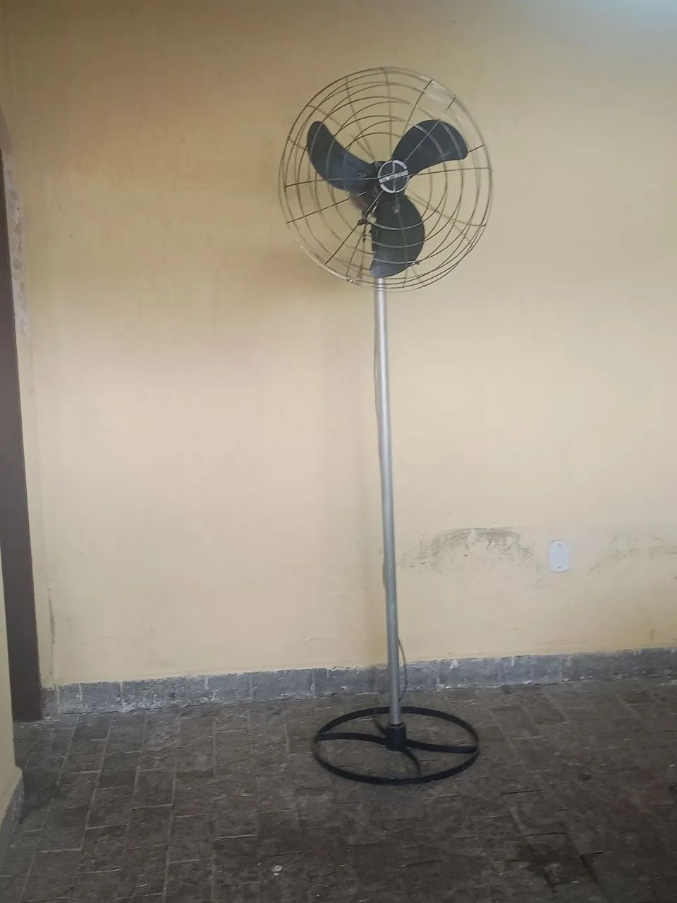 Ventilador Ventsilva em Perfeito Estado 