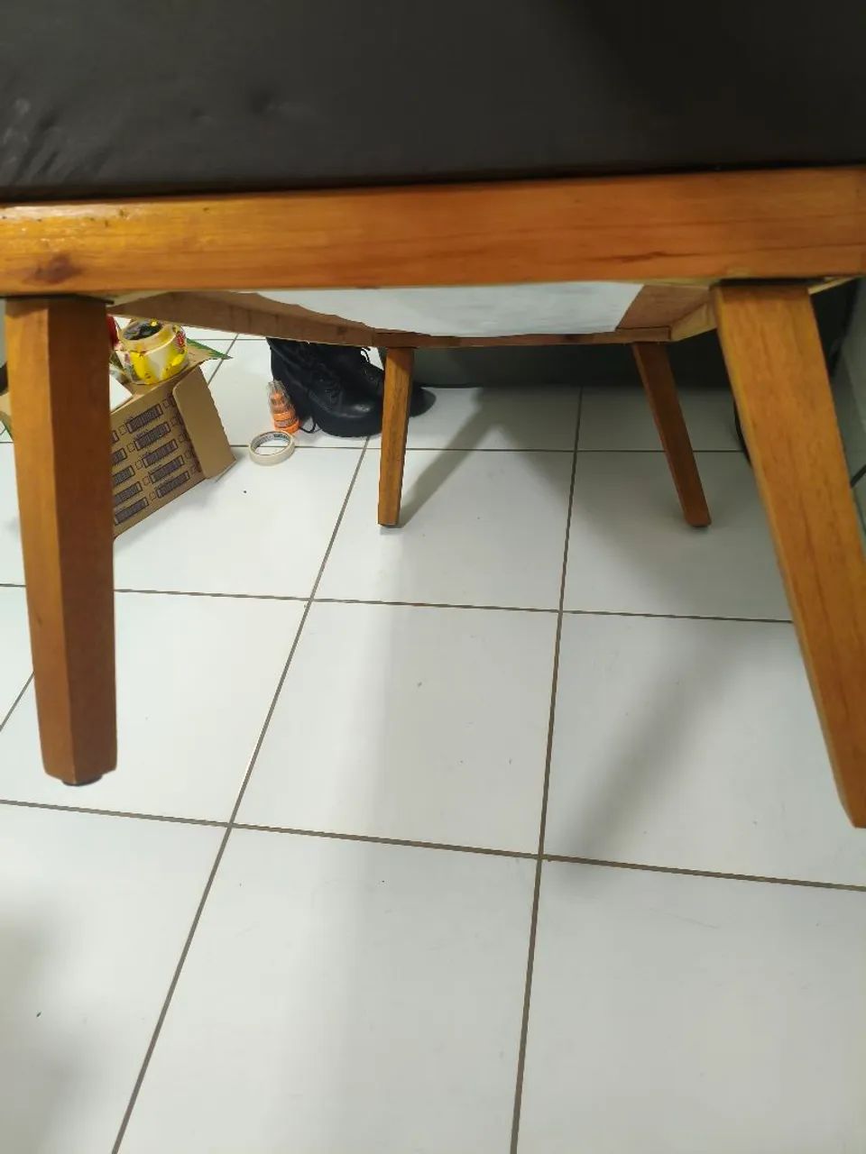 VENDO Sofá retrô / pé palito/namoradeira - Foto 4
