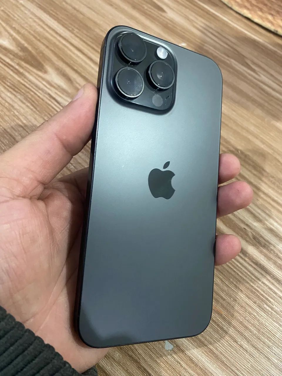 iPhone 16 pro Max  - Foto 3