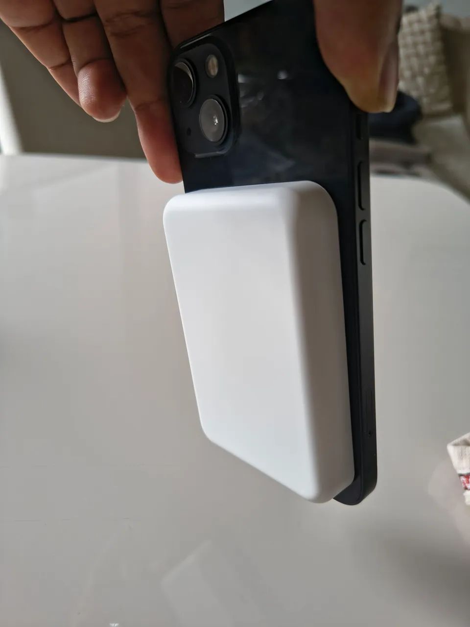 Carregador indução iPhone 10000mAh - Foto 4