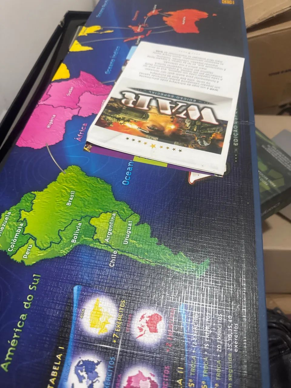 Jogo de tabuleiro WAR edição especial - Foto 4