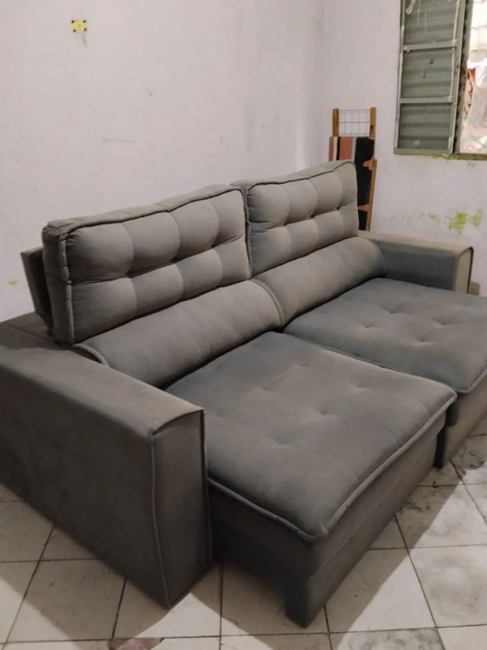 Sofá retrátil 
