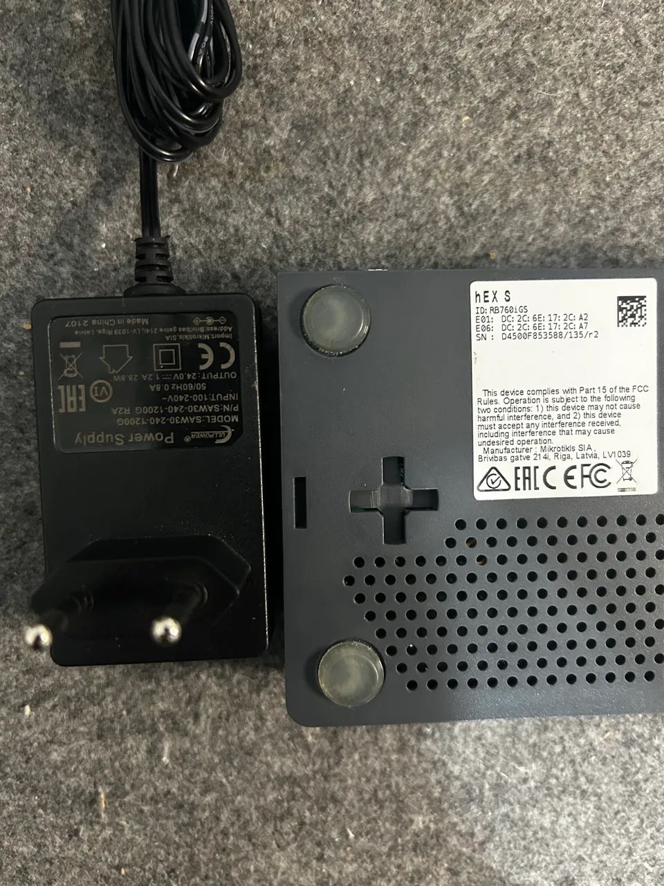 Mikrotik RB760iGS HEX S - Foto 2