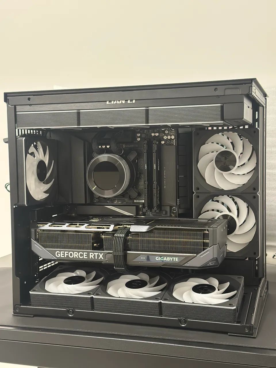PC Gamer 9800X3D, RTX 5080, 32GB, 2TB - Foto 2