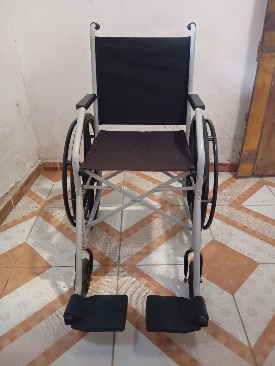 Cadeira de roda  - Foto 5