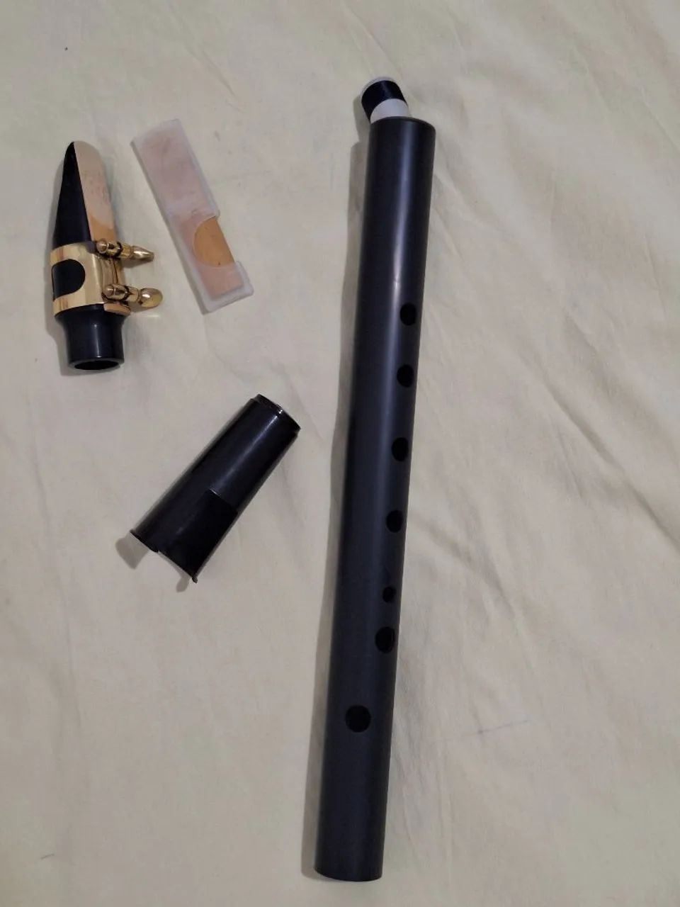 SAXOFONE ARTESANAL EM DÓ