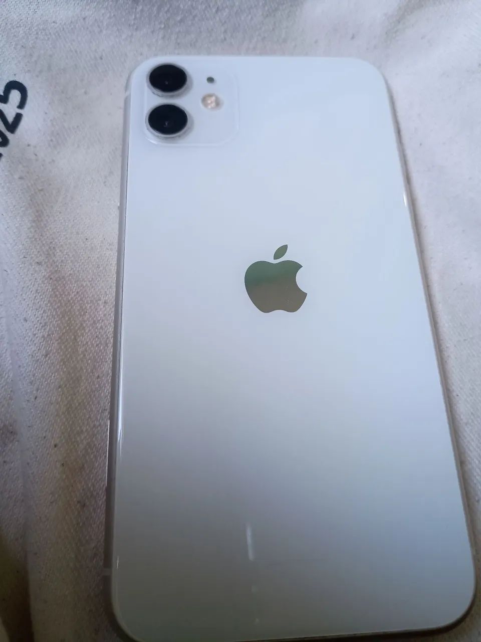 iPhone 11 Branco 64gb - Foto 5