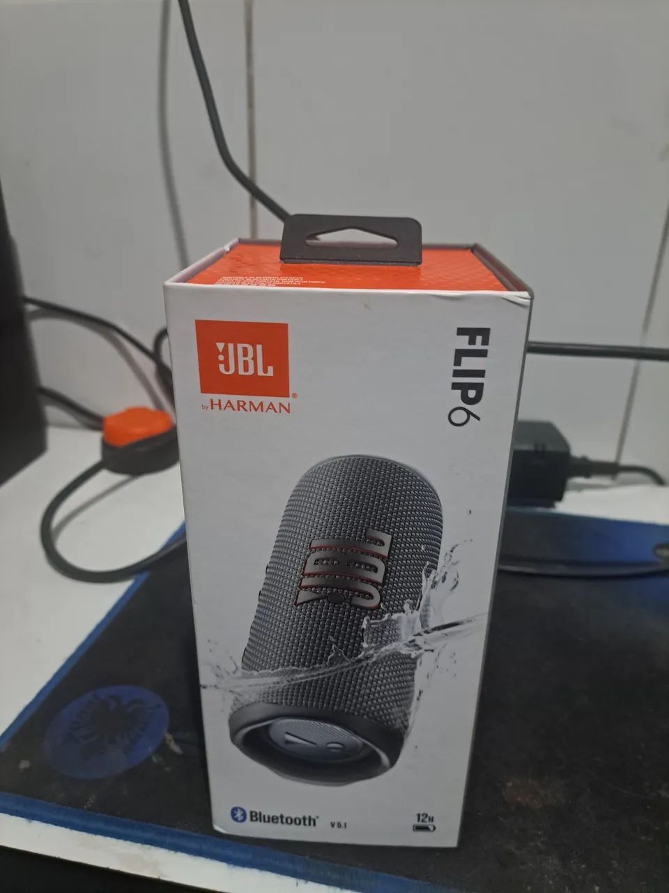 Caixa de som JBL flip6