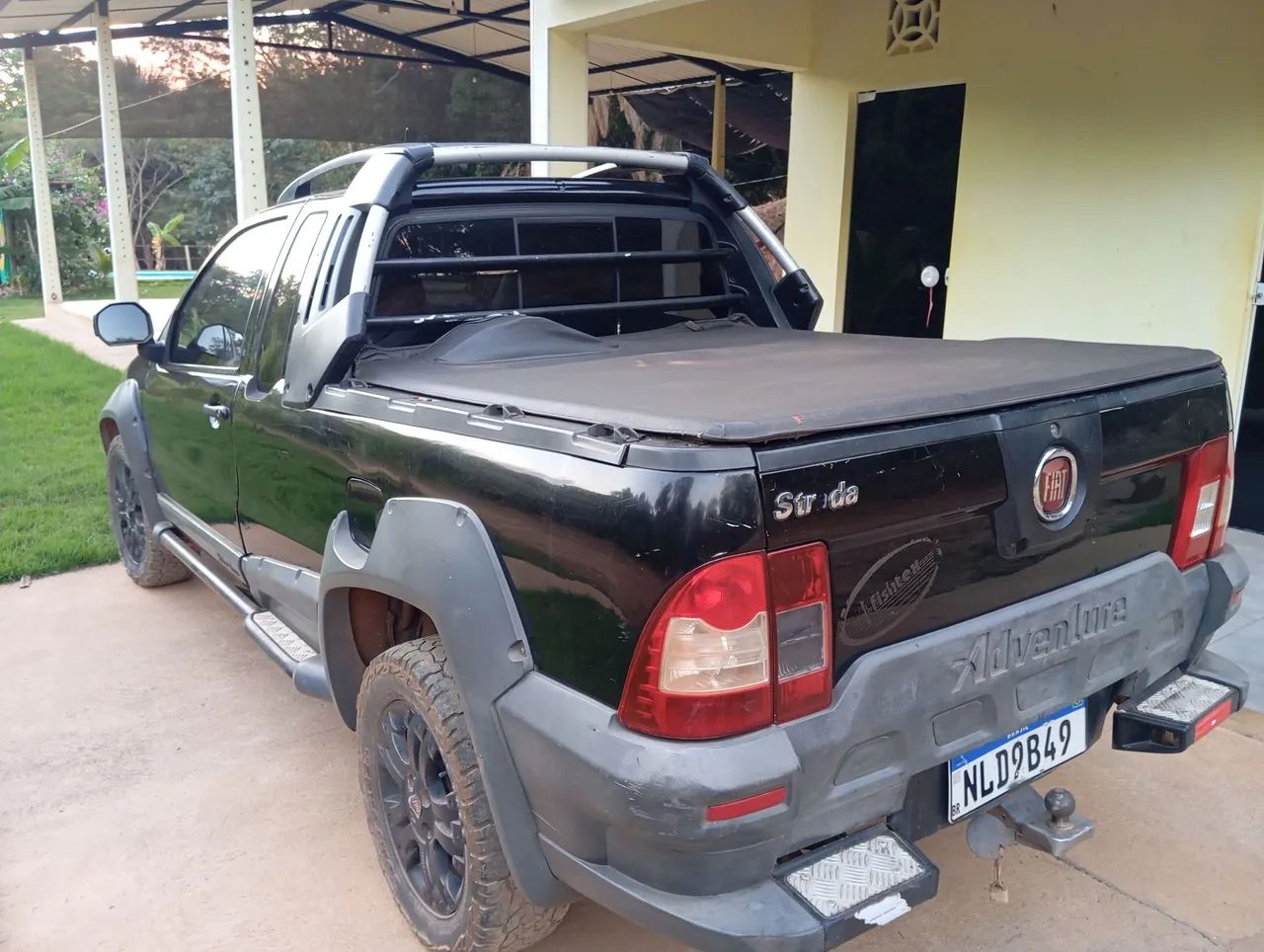 Fiat Strada Adventure 1.8/ 1.8 Locker Flex CE 2012 - Foto 3