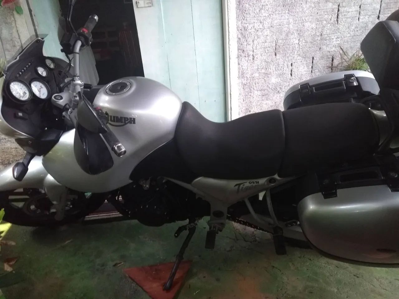 Vendo linda Triumph 955i - Foto 5