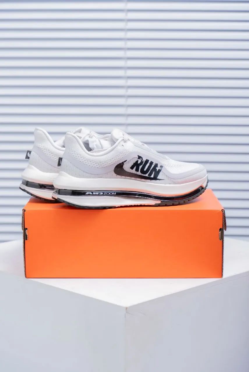 Nike Air Zoom Pegasus Premium - Foto 4