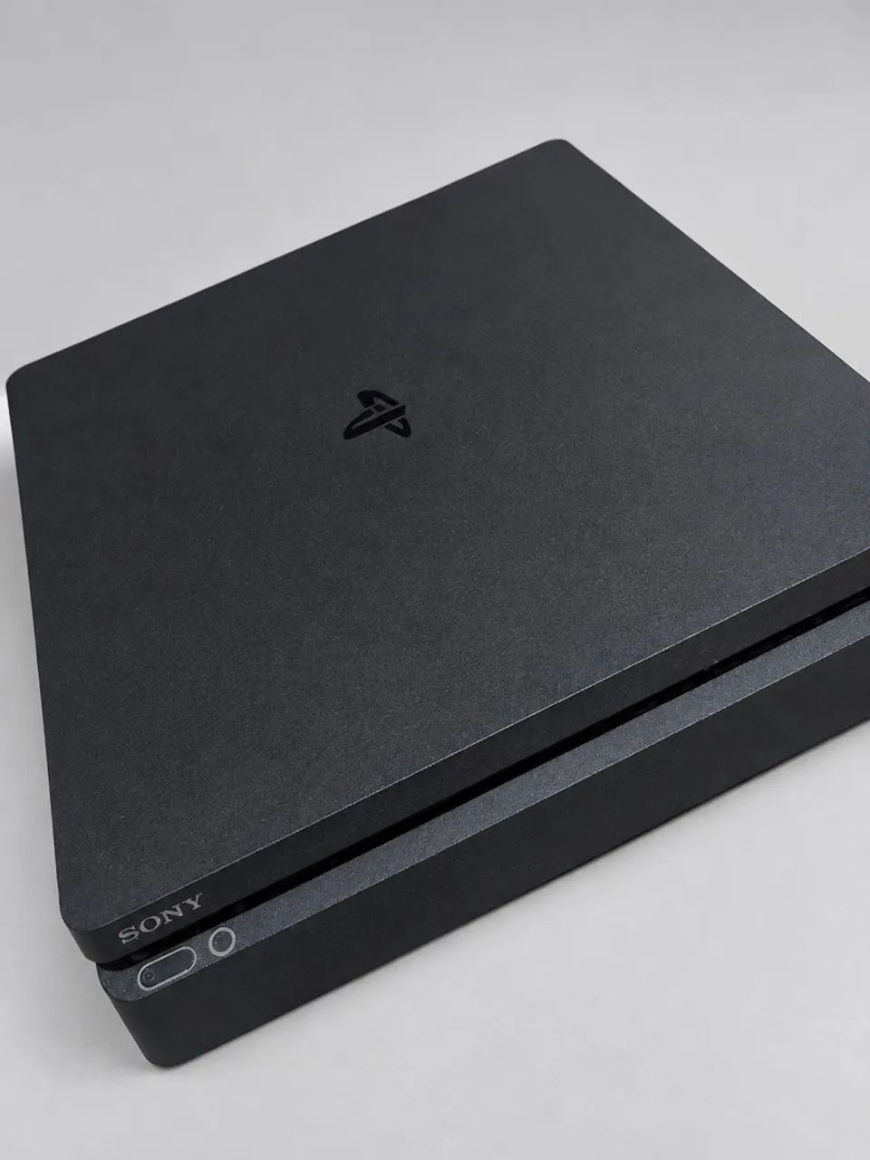 Console ps4 2 controles 