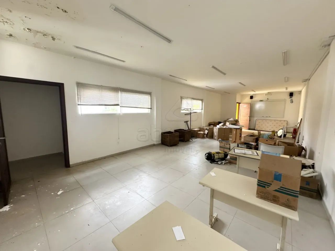 Prédio Comercial Moderno e Estratégico - Foto 3