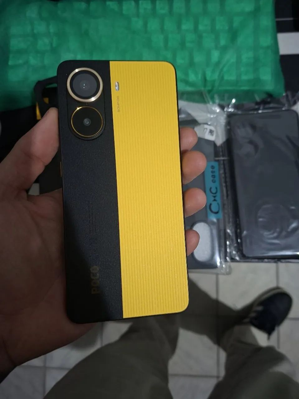 Poco x7 pro  - Foto 2